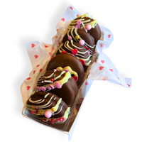 Valentine's Chocolate Dipped Oreos