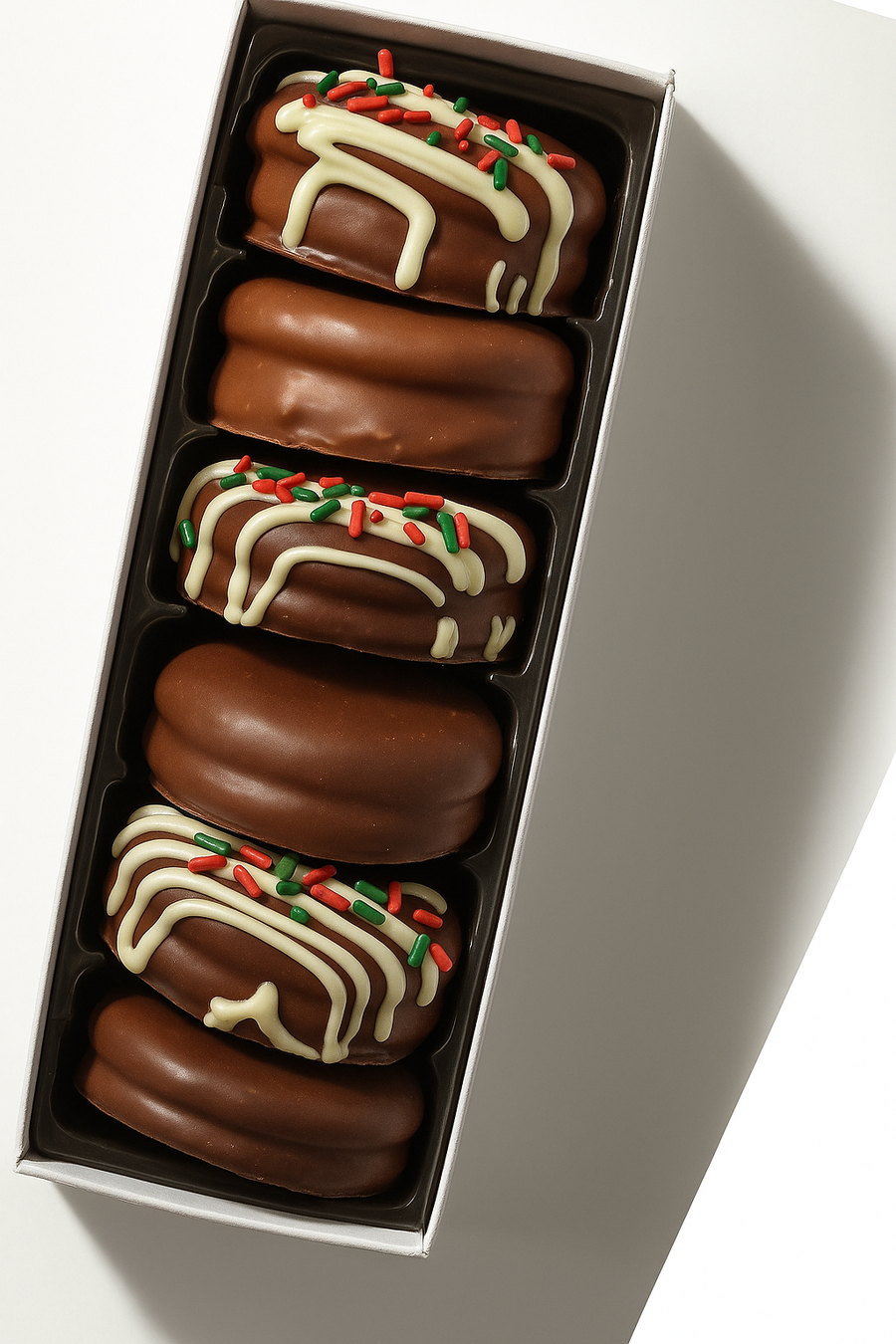 Holiday Chocolate Dipped Oreos